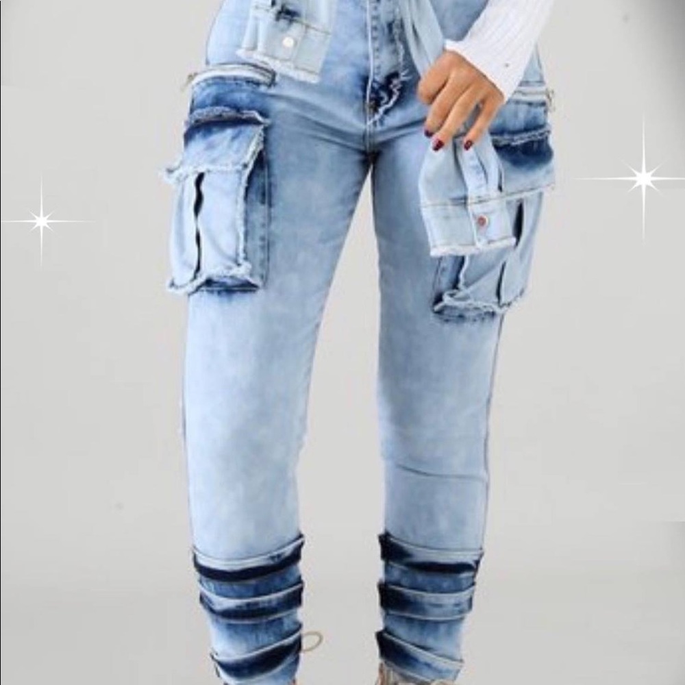 Tie Jeans